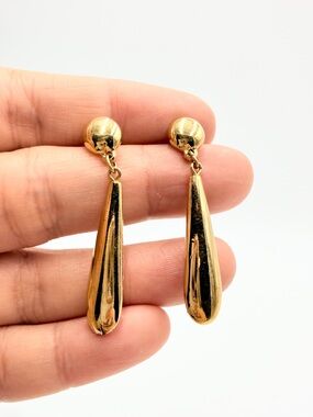 Monet Gold Plated Teardrop Dangle Earrings – Vintage Signed Polished Drop